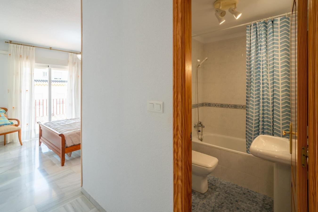 Apartamento Azucarera Torre Del Mar Kültér fotó